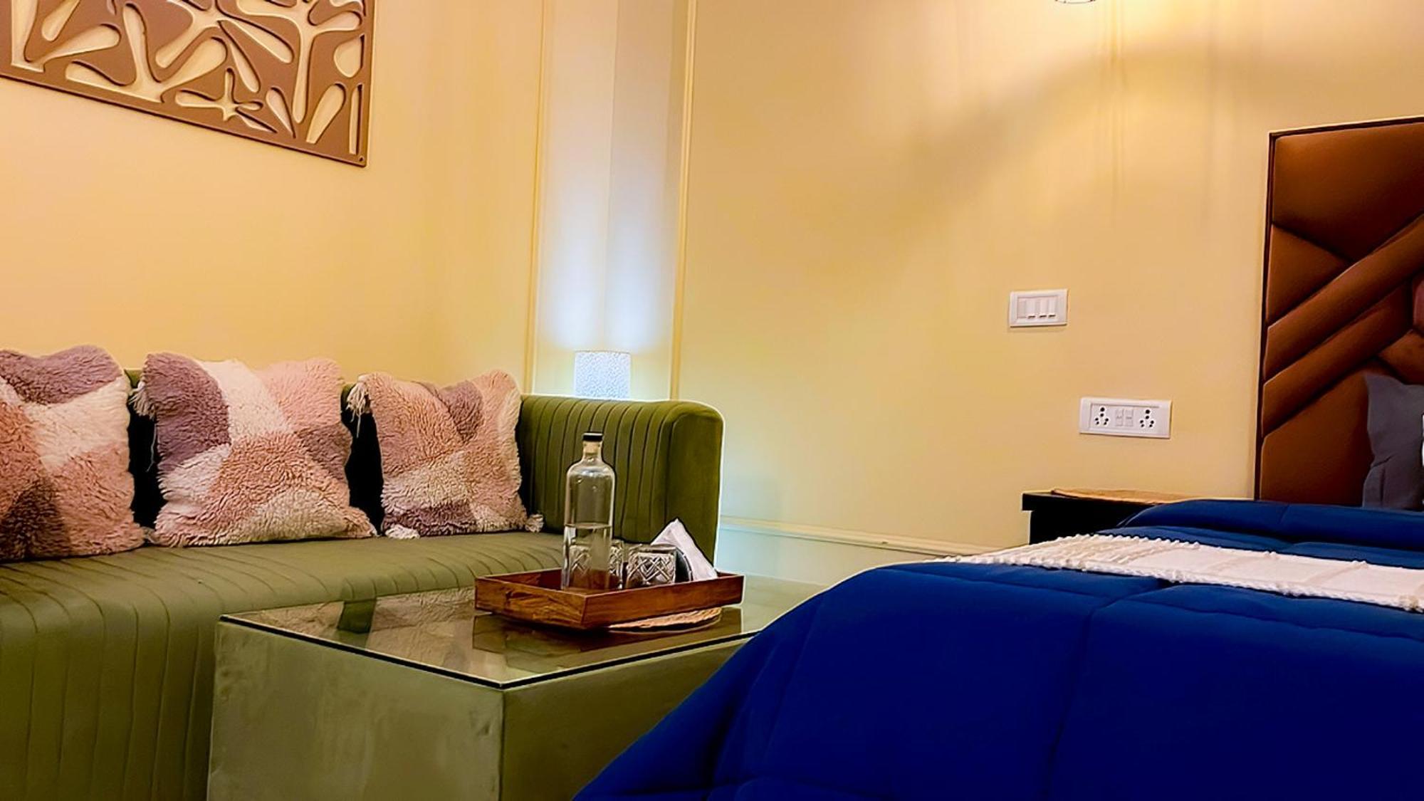 Atharva'S Homestay, Nehru Enclave Nueva Delhi Exterior foto