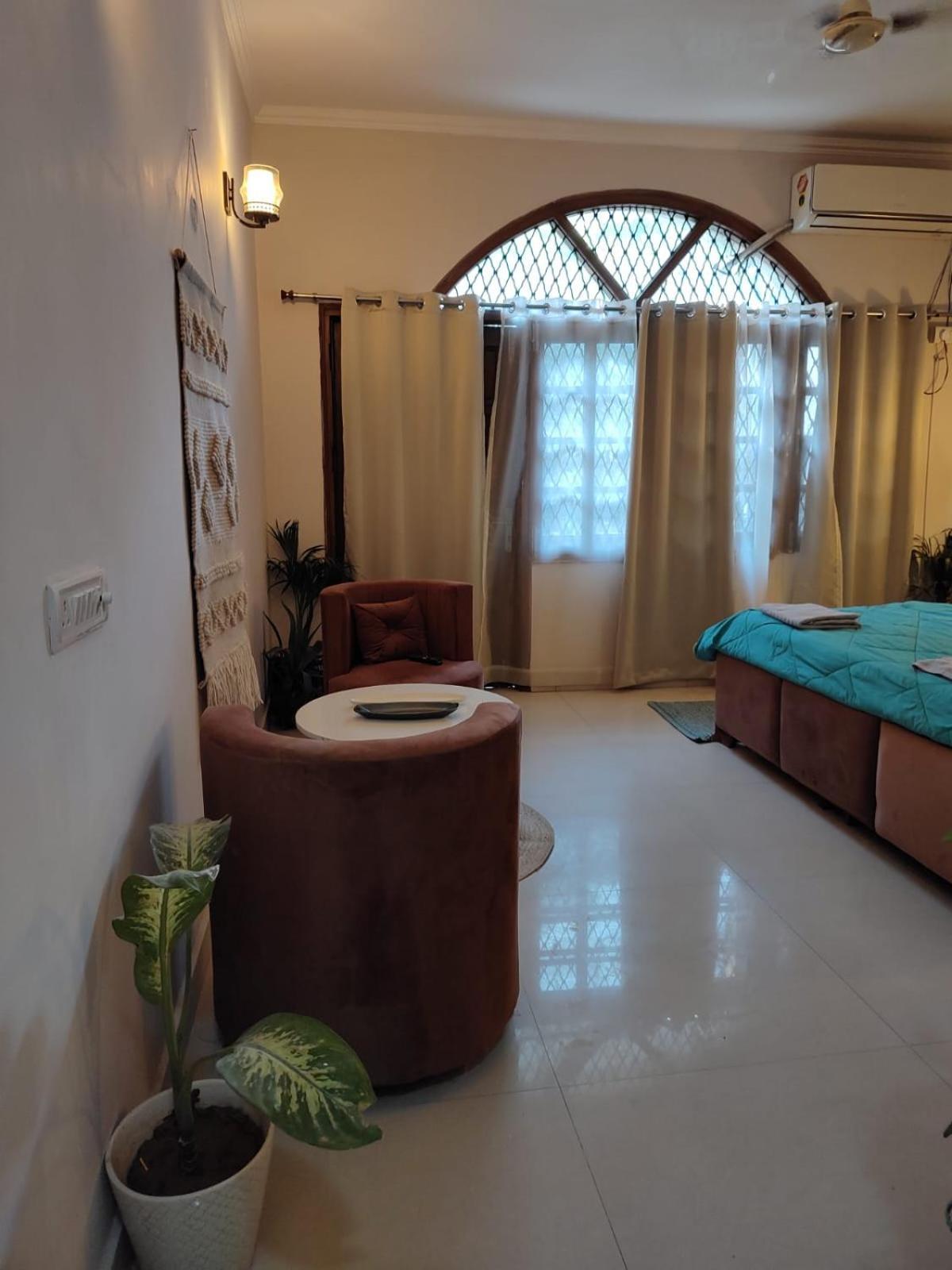 Atharva'S Homestay, Nehru Enclave Nueva Delhi Exterior foto