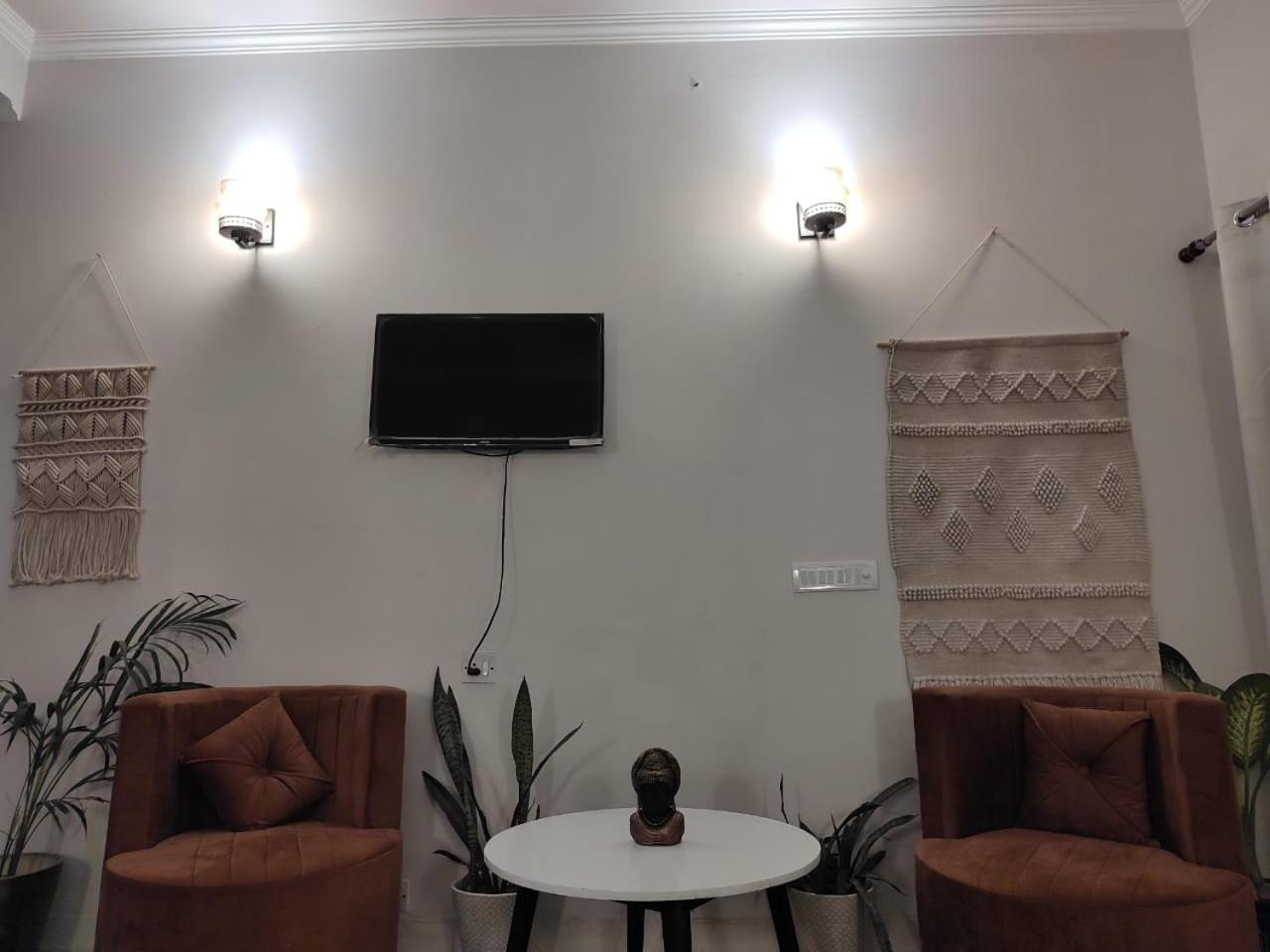 Atharva'S Homestay, Nehru Enclave Nueva Delhi Exterior foto